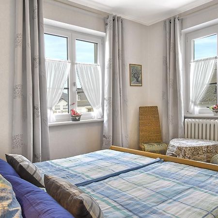 Pension "Haus Am Walde" Brodenbach, Mosel מראה חיצוני תמונה