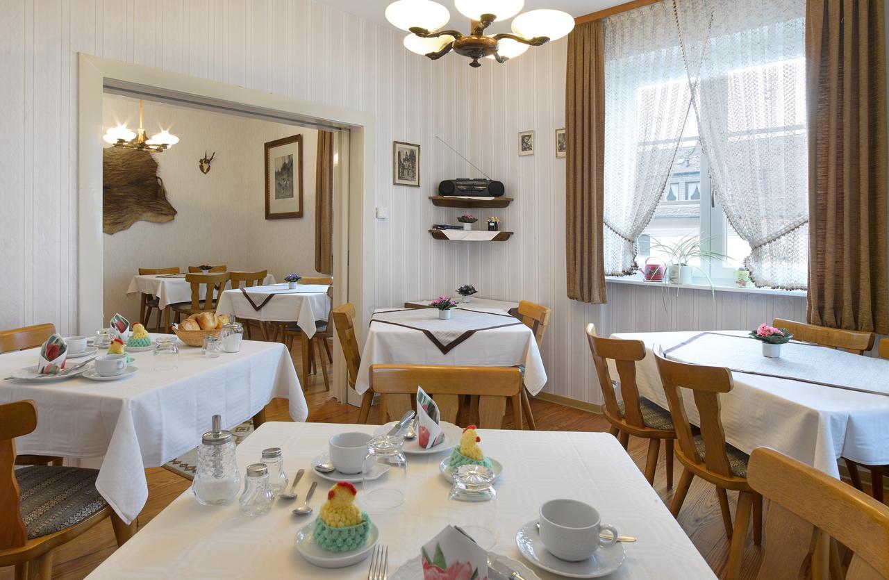 Pension "Haus Am Walde" Brodenbach, Mosel מראה חיצוני תמונה